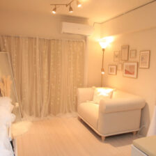 LMSレンタルサロン埼玉越谷店人気個室駅近男性可能安月極曜日固定エステリラク開業スクール整体出張シェアサロン口コミ